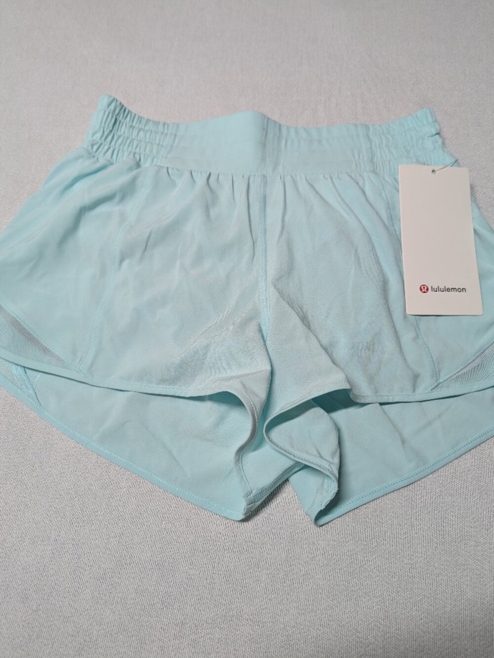 Lululemon Hotty Hot Lined 2.5" Short - Size 6